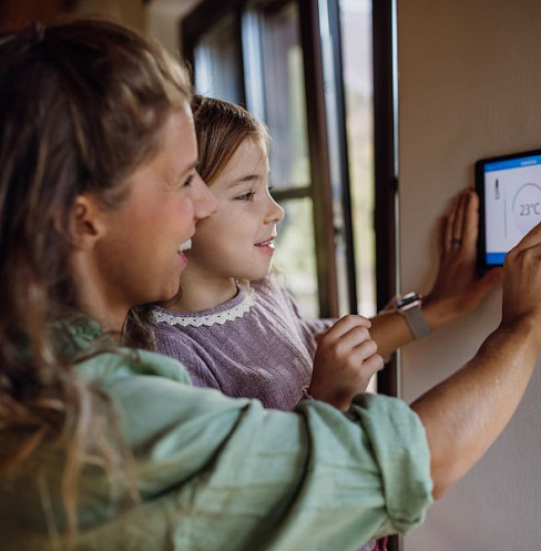 family using alexa smart home